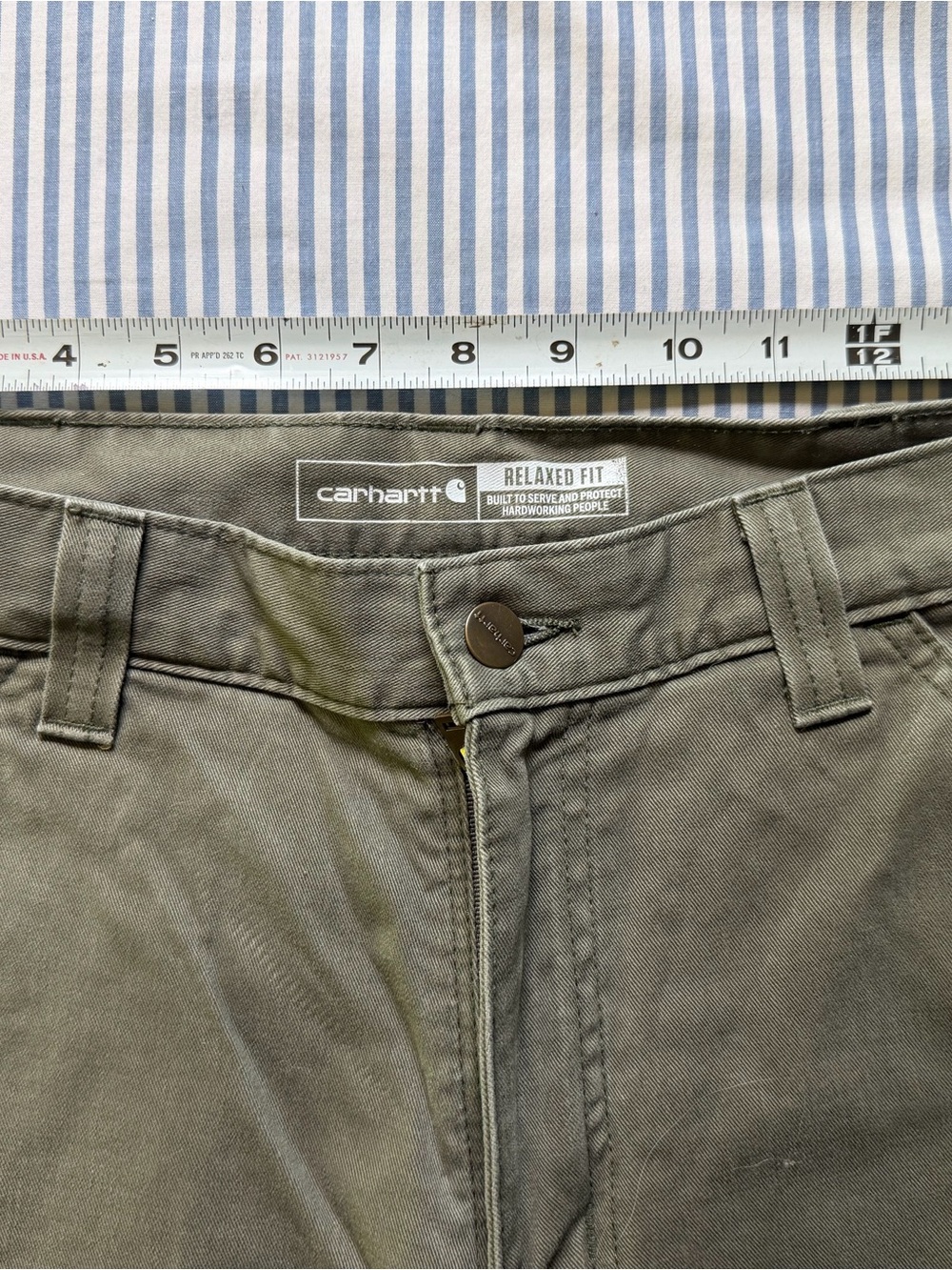 Carhartt Relaxed Fit Pants in Olive Green